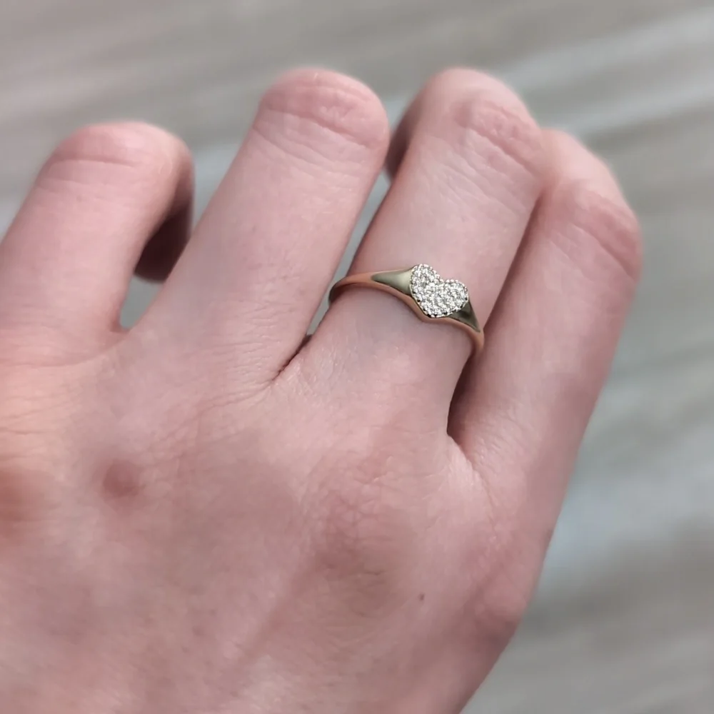 NWT Gorjana Gold Heart Ring - Picture 16 of 16